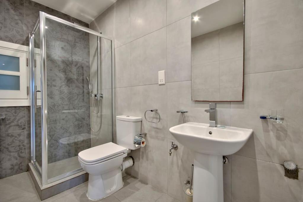 Vallettastay - Orangerie Two Bedroom Apartment 402 المظهر الخارجي الصورة