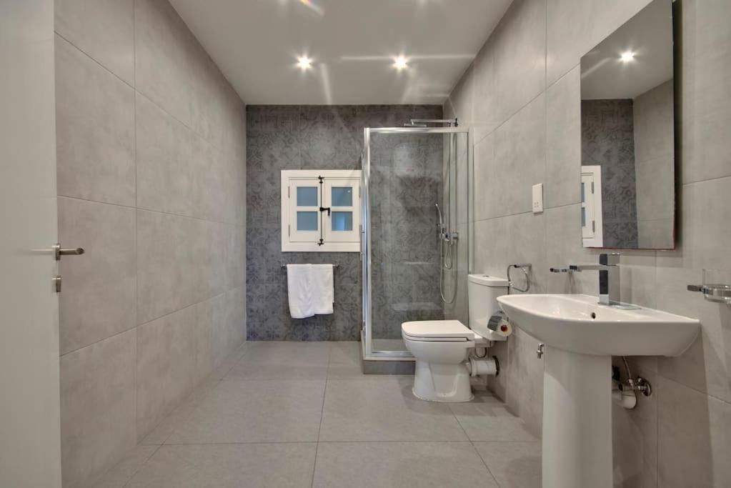 Vallettastay - Orangerie Two Bedroom Apartment 402 المظهر الخارجي الصورة